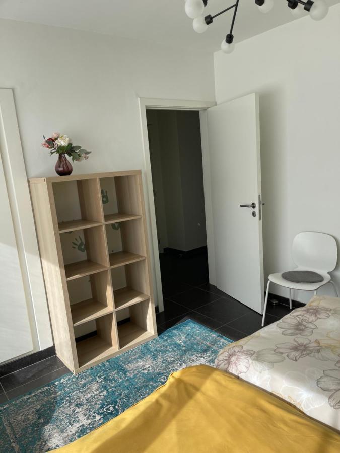 Fokus Praktijkhuis Hotell Dessel Exteriör bild